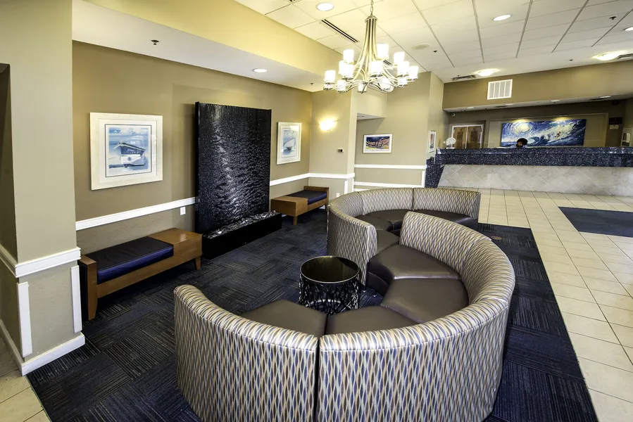 Ramada Plaza by Wyndham Virginia Beach Oceanfront hotel detail image 2