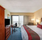 Ramada Plaza by Wyndham Virginia Beach Oceanfront hotel detail image 7