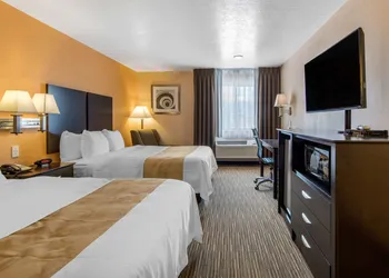 Quality Inn & Suites Albuquerque North near Balloon Fiesta Park hotel thumbnail 8