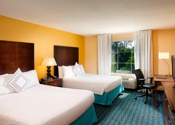 Fairfield Inn & Suites Houston Intercontinental Airport hotel thumbnail 8