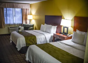 Quality Inn & Suites Northampton - Amherst hotel thumbnail 4