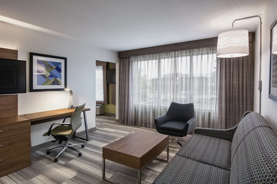 Holiday Inn Express & Suites Saskatoon Centre by IHG hotel detail image 6