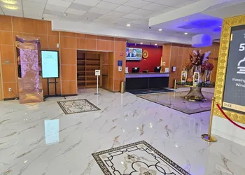 Metro Points Hotel hotel thumbnail 4