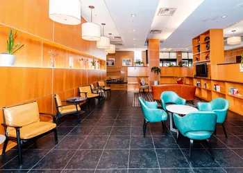 Metro Points Hotel hotel thumbnail 5