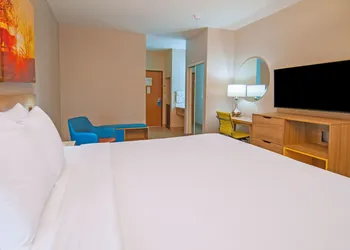 Days Inn by Wyndham Suites San Antonio North/Stone Oak hotel thumbnail 6