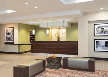 DoubleTree by Hilton Hotel Grand Rapids Airport hotel thumbnail 6