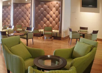 DoubleTree by Hilton Omaha Downtown hotel thumbnail 6