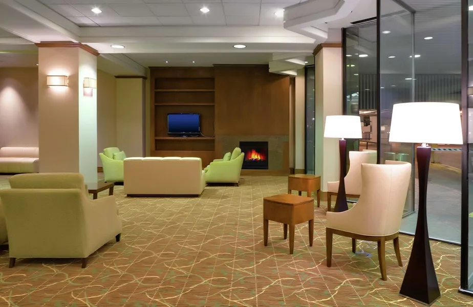 DoubleTree by Hilton Omaha Downtown hotel detail image 2