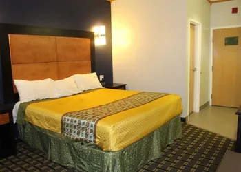 Homegate Inn and Suites hotel thumbnail 5