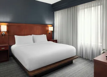 Courtyard Knoxville Airport Alcoa hotel thumbnail 6