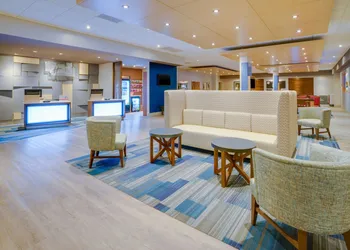 Holiday Inn Express & Suites Ft. Washington - Philadelphia by IHG hotel thumbnail 3