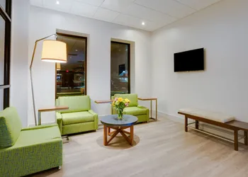 Holiday Inn Express & Suites Ft. Washington - Philadelphia by IHG hotel thumbnail 4