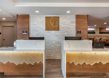 Comfort Inn JFK Airport hotel thumbnail 4