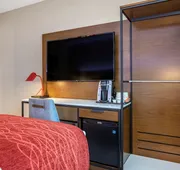 Comfort Inn JFK Airport hotel detail image 7