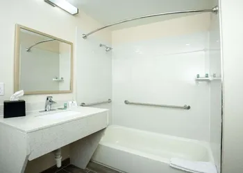 Best Western Houston Bush IAH Intercontinental Airport Inn hotel thumbnail 8