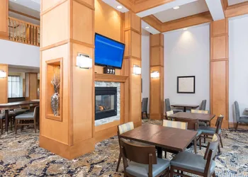 Homewood Suites by Hilton Indianapolis-Airport/Plainfield hotel thumbnail 2