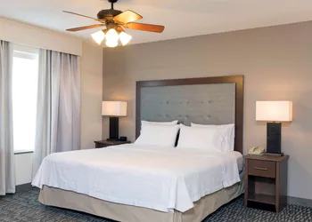 Homewood Suites by Hilton Indianapolis-Airport/Plainfield hotel thumbnail 4