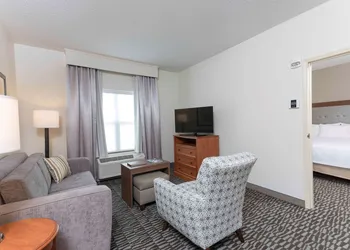 Homewood Suites by Hilton Indianapolis-Airport/Plainfield hotel thumbnail 5