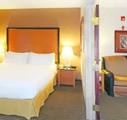 Holiday Inn Express Hotel & Suites Calgary S-Macleod Trail S by IHG hotel detail image 4