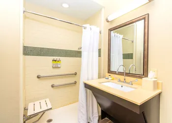 Staybridge Suites Houston IAH - Beltway 8 by IHG hotel thumbnail 5
