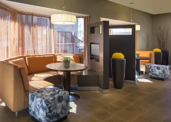 Courtyard by Marriott Grand Rapids Airport hotel thumbnail 4