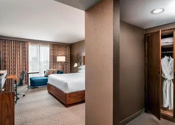 Sheraton Toronto Airport Hotel & Conference Centre hotel thumbnail 7