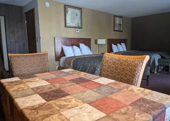Cabana Inn hotel thumbnail 8