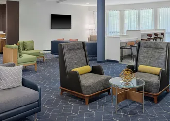 Courtyard by Marriott Kansas City Shawnee hotel thumbnail 2