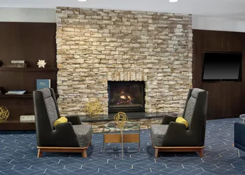 Courtyard by Marriott Kansas City Shawnee hotel thumbnail 3