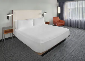 Courtyard by Marriott Kansas City Shawnee hotel thumbnail 5