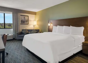 Radisson Hotel Grand Rapids Riverfront hotel thumbnail 5