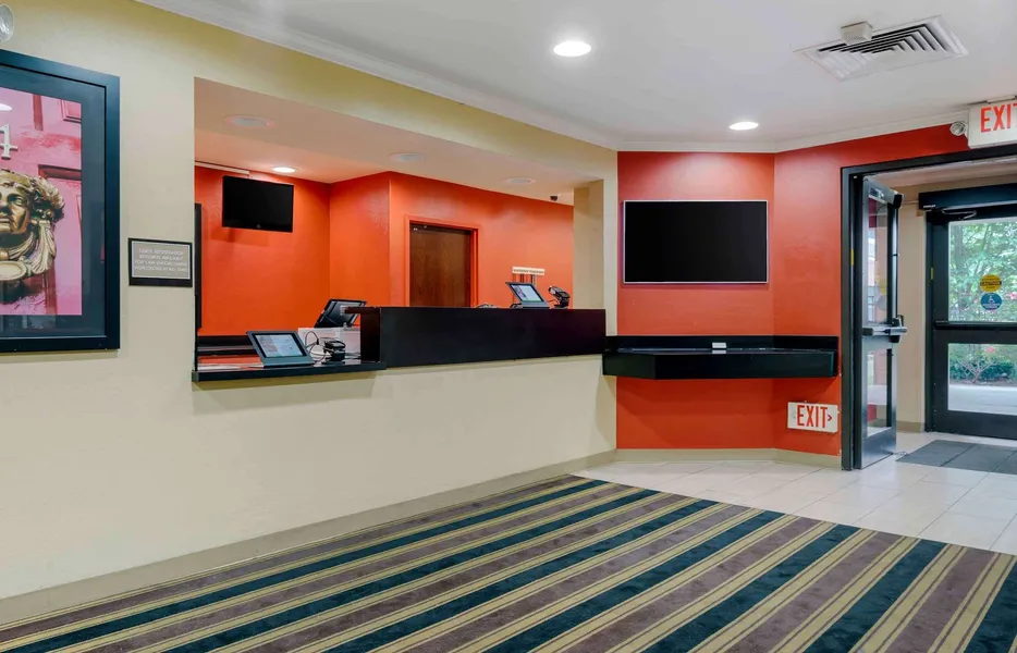 Extended Stay America Suites Elizabeth Newark Airport hotel detail image 2