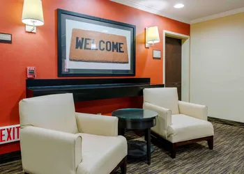 Extended Stay America Suites Elizabeth Newark Airport hotel thumbnail 4
