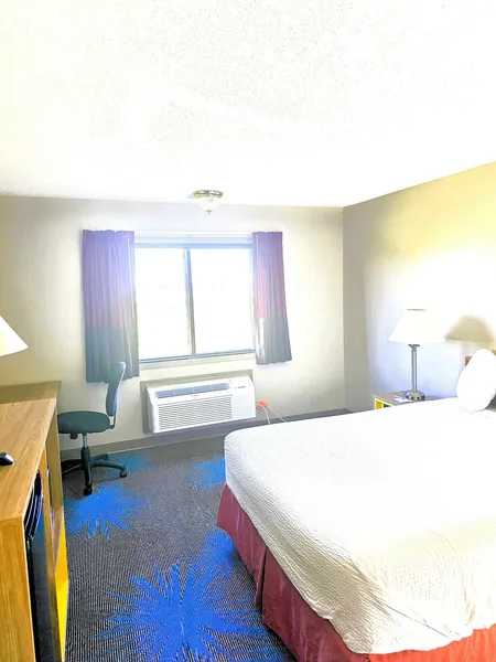 Days Inn by Wyndham North Sioux City hotel detail image 6