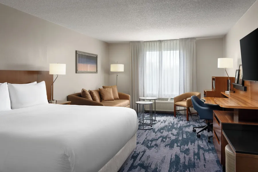 Fairfield Inn By Marriott Orlando Airport hotel detail image 6
