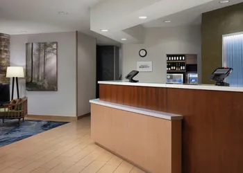 Fairfield Inn By Marriott Orlando Airport hotel thumbnail 2