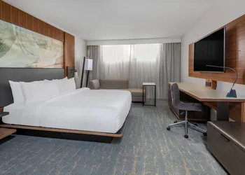 Marriott Madison West hotel thumbnail 4