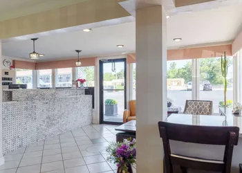 Knights Inn North Attleboro hotel thumbnail 4