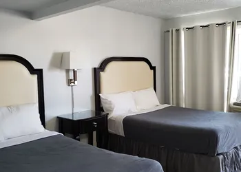 Niagara Falls Courtside Inn hotel thumbnail 4