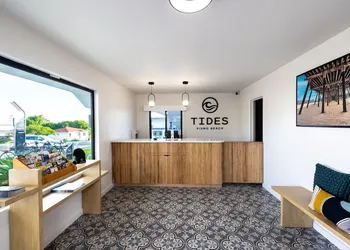 The Tides Oceanview Inn and Cottages hotel thumbnail 6