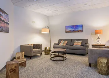 Ramada by Wyndham Boise hotel thumbnail 4