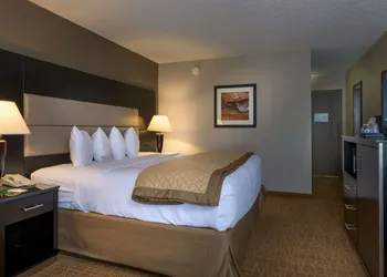 Ramada by Wyndham Boise hotel thumbnail 8