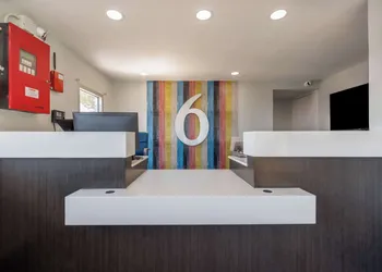 Motel 6 Fort Worth, TX - East hotel thumbnail 3