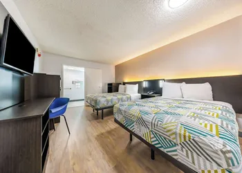 Motel 6 Fort Worth, TX - East hotel thumbnail 4