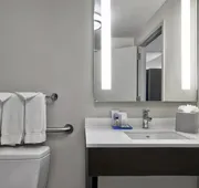 Holiday Inn Express Hotel & Suites Kansas City - Grandview by IHG hotel detail image 4