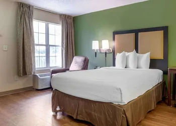 Extended Stay America Select Suites Raleigh RDU Airport hotel thumbnail 4