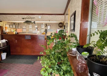 Lake Erie Lodge Oregon OH hotel thumbnail 2