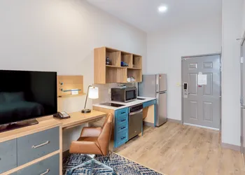 Candlewood Suites Oklahoma City-Moore by IHG hotel thumbnail 4
