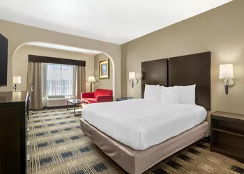 Best Western Plus Heritage Inn hotel thumbnail 7