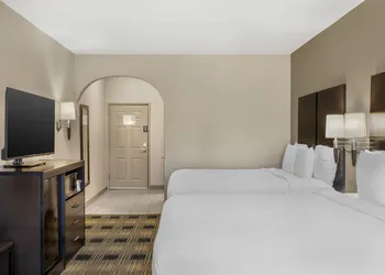 Best Western Plus Heritage Inn hotel thumbnail 8